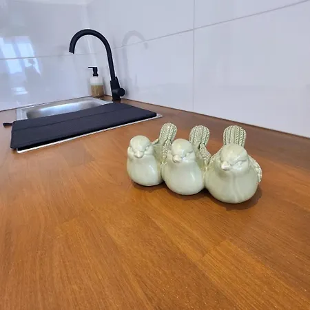 Forest - Train Station 5 Minutes Away - Center - 아파트 *